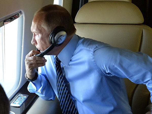 Đích thân Tổng thống Putin kiểm tra công trình World Cup từ trực thăng