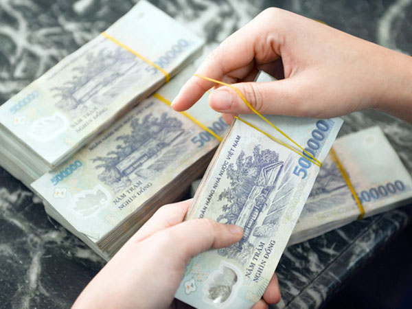 Ngân sách lại thêm nhiều khoản tiền khổng lồ gửi ngân hàng