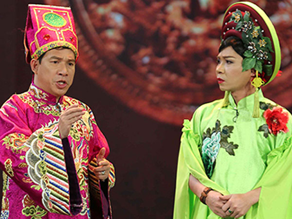 'Táo quân 2018' đả kích nạn tham quyền cố vị