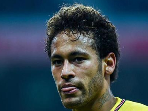 Đạt cột mốc đáng nhớ, Neymar gửi lời tuyên chiến Real