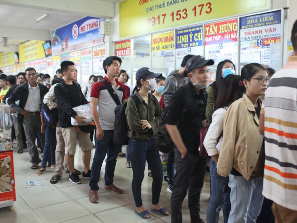 Phòng vé xe tết dời lên Facebook!