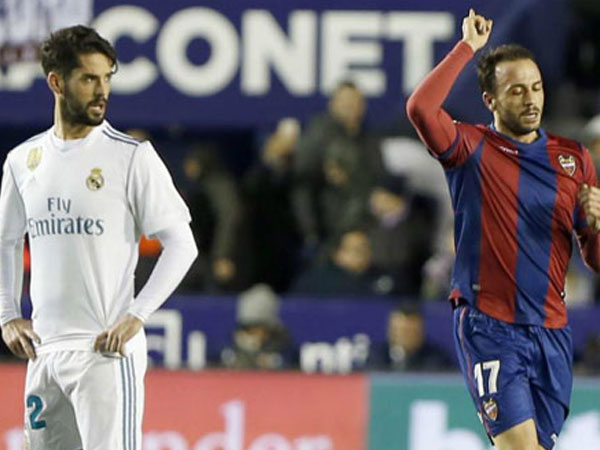 Real mất điểm ở phút 89 vì bàn gỡ của Levante