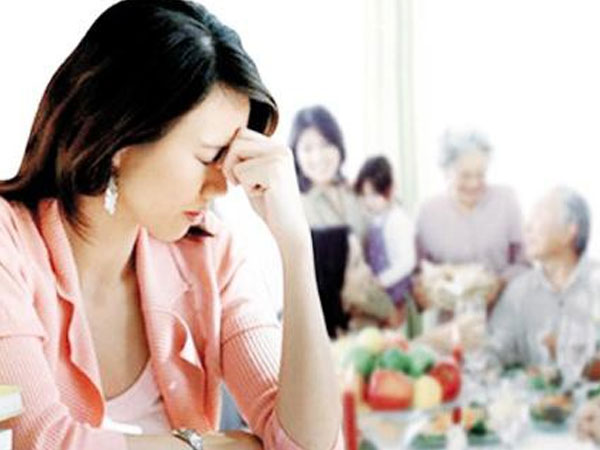 Nàng dâu 4 năm chưa được về Tết mẹ đẻ gây bức xúc