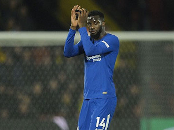 Bakayoko bị fan Chelsea chửi rủa