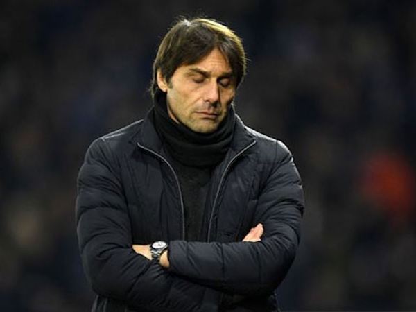 Chelsea thảm bại, Conte 'hết đường sống' ở London?