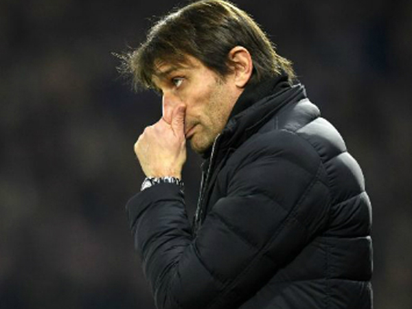 Conte: ‘Cuộc sống vẫn tiếp tục nếu tôi bị sa thải’
