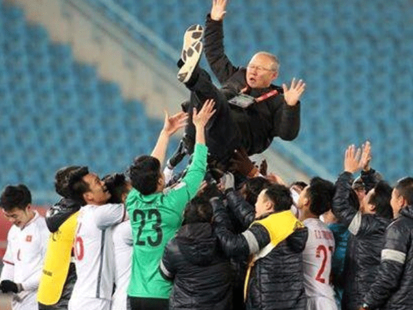 Đội bóng cũ của HLV Park Hang Seo bất ngờ tặng U23 Việt Nam 1 tỷ đồng