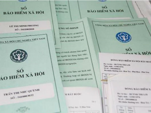 Nhiều lao động cầm cố sổ bảo hiểm xã hội