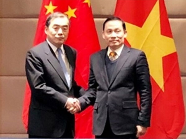 Việt - Trung thúc đẩy xu thế phát triển tích cực trong hợp tác