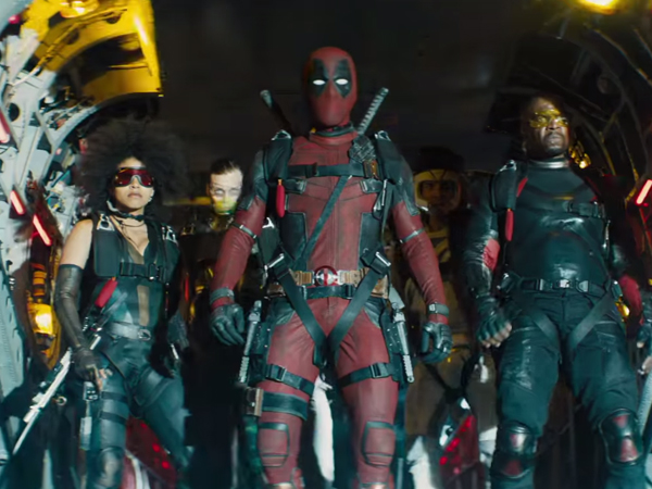 Deadpool lại đá đểu bàn dân thiện hạ trong trailer cộp mác lầy lội