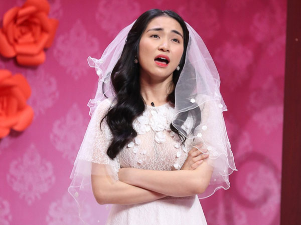 Ơn giời: Hòa Minzy 'ăn tát' và lầy lội nói chuyện yêu đương