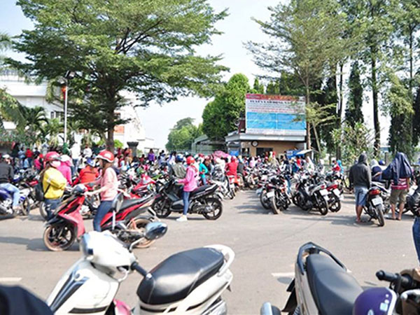Thủ tướng chỉ đạo xử lý doanh nghiệp nợ lương công nhân dịp Tết
