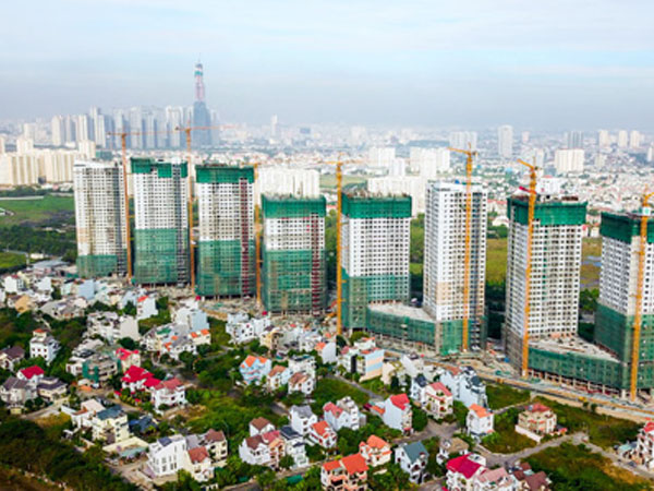 Bất động sản ồ ạt công bố lãi khủng