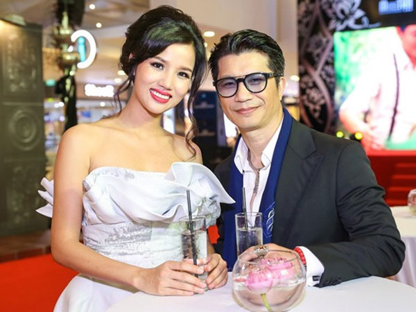 Bebe Phạm: 'Xung đột giữa tôi và chồng chỉ vì tiền'