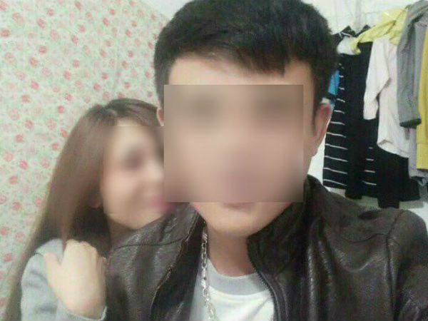 Đôi vợ chồng trẻ nhặt được túi xách, cuỗm luôn điện thoại và ví của khổ chủ còn bắt chuộc 5 triệu để lấy giấy tờ khiến dân mạng bức xúc