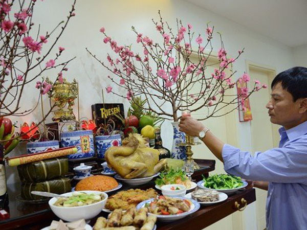Bài văn khấn cúng lễ tất niên ngày 30 Tết chuẩn nhất