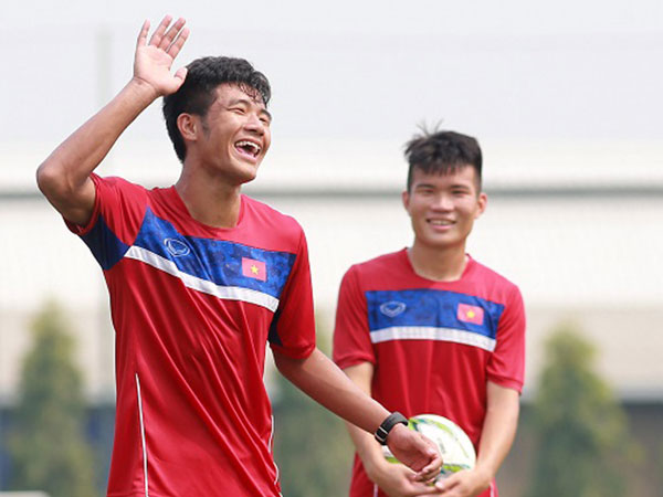 Cầu thủ U23 Việt Nam tập luyện xuyên kỳ nghỉ Tết