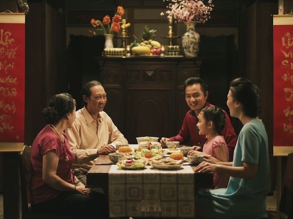Nét đẹp không dễ 'gộp' của Tết Nguyên đán