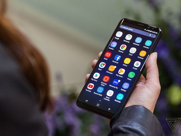 Samsung ngừng cập nhật Android Oreo cho Galaxy S8 vì dính lỗi tự khởi động lại
