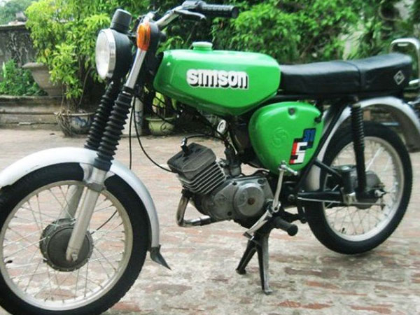 Dân chơi Việt cưỡi 'siêu xe' Simson, Min 'khờ', Super cub... đi chơi Tết