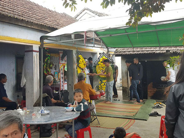 Dùng dao đâm 3 người ngày mùng 1 Tết do mâu thuẫn chơi bầu cua