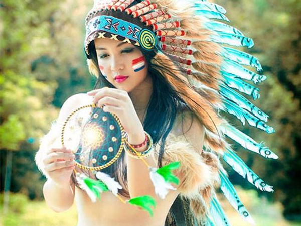 'Hot girl thổ dân' đạt thành tích khủng sau một năm du học