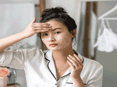 Nếu cứ lên mụn mãi không dứt, có thể do bạn đã mắc phải 5 sai lầm tai hại này