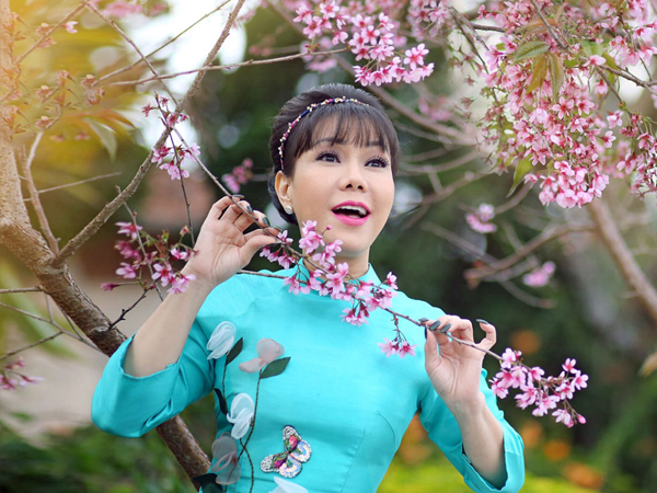 Việt Hương kể chuyện đón Tết ở 'Sài Gòn thu nhỏ' trên đất Mỹ
