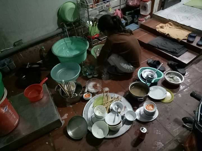 Hết Tết thì buồn thật nhưng nghĩ đến chuyện không phải rửa cả đống chén dĩa nữa là lại vui