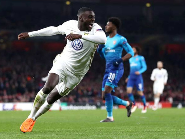 Arsenal - Ostersunds: 69 giây ngược dòng, ông lớn mất vía