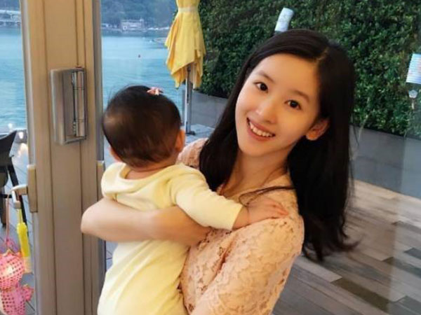 Hội tay hòm chìa khóa nhỏ to chuyện tài sản: Ở tuổi 29, gia tài của các mẹ là bao nhiêu?