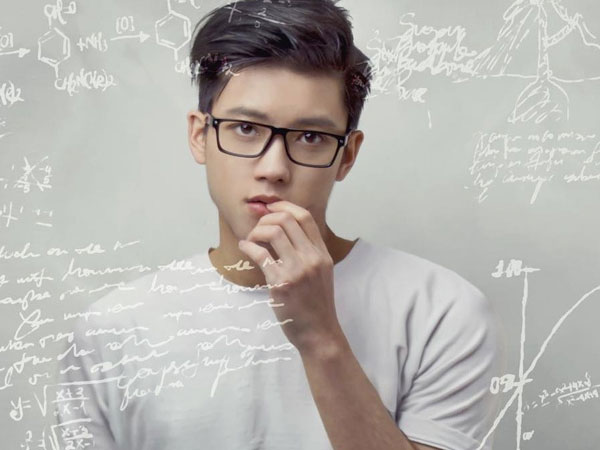 Từ chối Google 2 lần, Chris Khoa trở thành cố vấn Bộ tài chính Anh ở tuổi 24!