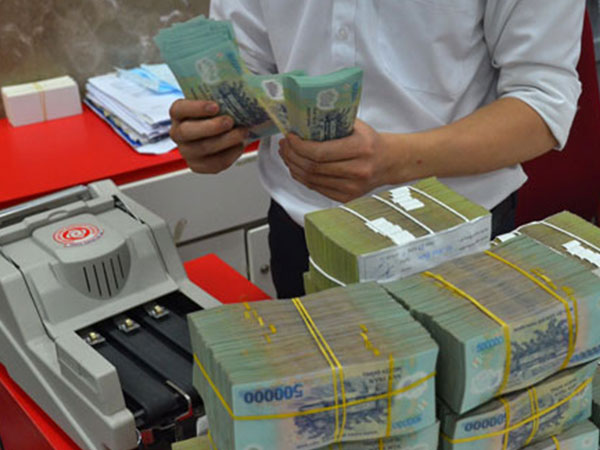 Vụ Phó giám đốc Eximbank cuỗm 301 tỉ bỏ trốn: Người gửi tiền quá chủ quan?