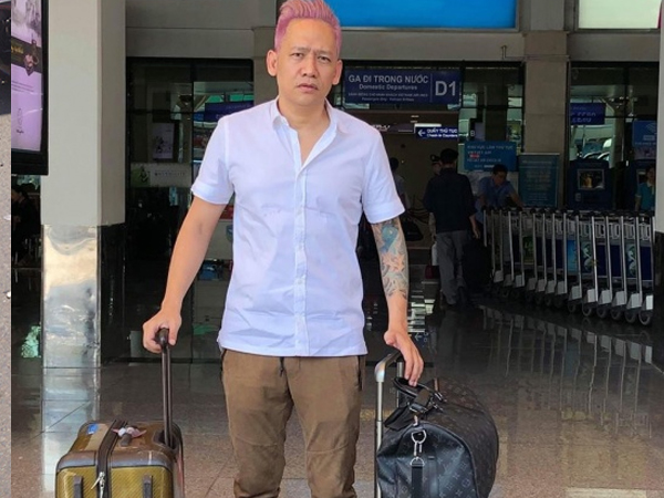 Đầu năm, Duy Mạnh khiến fan ngã ngửa với mái tóc nhuộm hồng