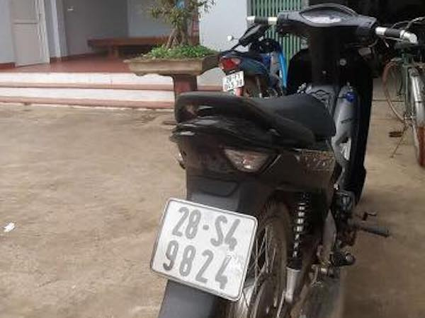 Ngày Thần Tài, ông chủ cây xăng vất vả tìm chủ xe máy 'bị lạc'