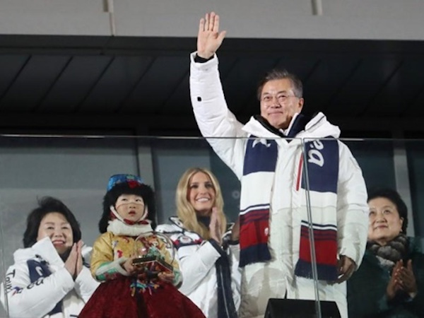 Tổng thống Hàn Quốc đối mặt bài toán giữ lửa với Triều Tiên hậu Olympic