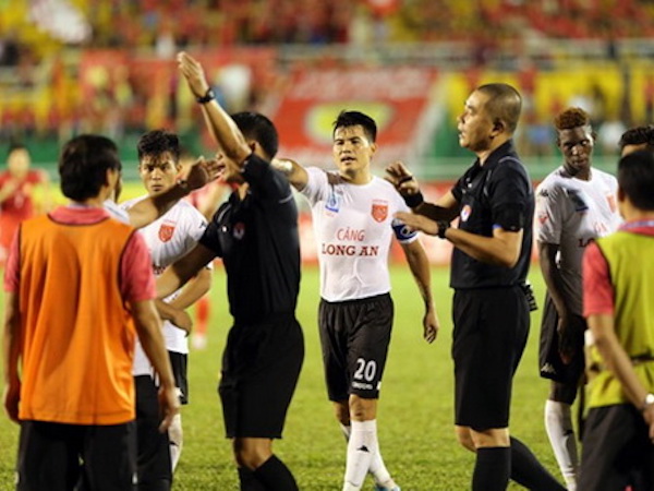 V-League 2018 sẽ vơi nỗi lo trọng tài