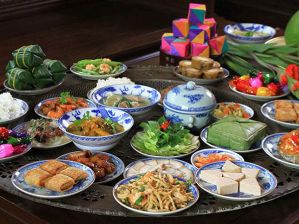 Cúng Rằm tháng Giêng năm Mậu Tuất 2018 vào ngày 14 hay 15 là tốt nhất?