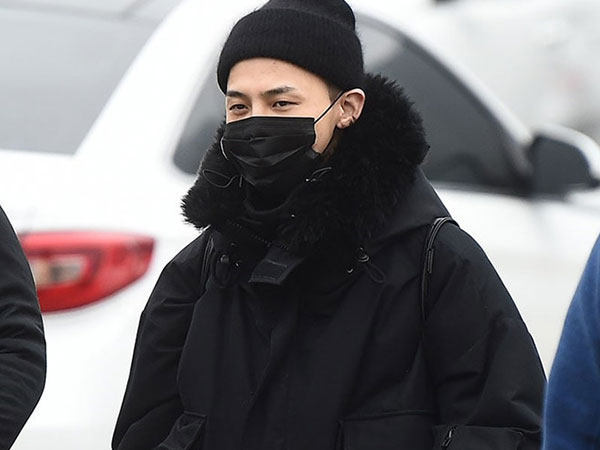 G-Dragon bịt kín mặt tới doanh trại nhập ngũ