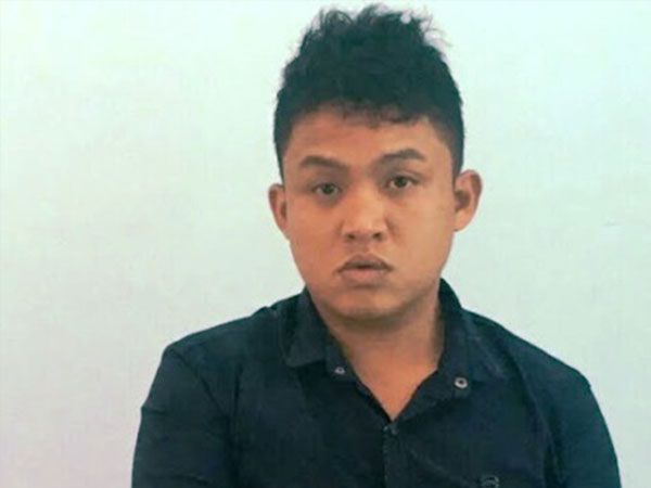 Nam thanh niên rút súng bắn người ở chợ hoa xuân