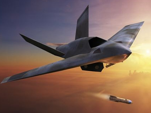 Nga phát triển UAV tấn công tầm xa mang vũ khí dẫn đường