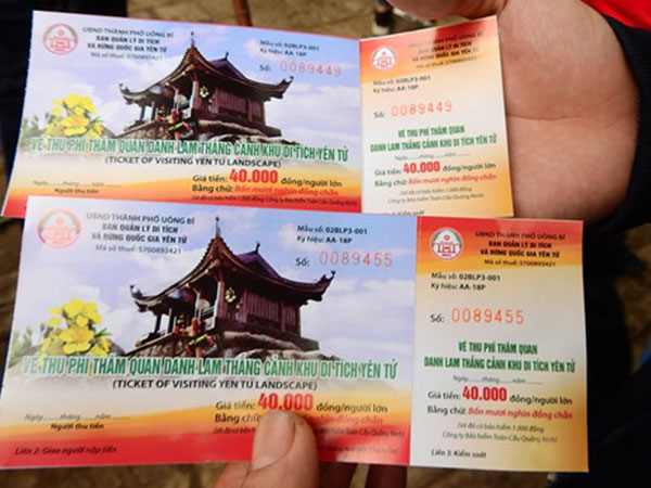 Người dân thắc mắc đi lễ chùa ở Yên Tử phải nộp phí