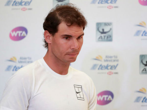 'Ác mộng' chấn thương: Nadal bỏ Acapulco, lỡ dịp soán ngôi Federer
