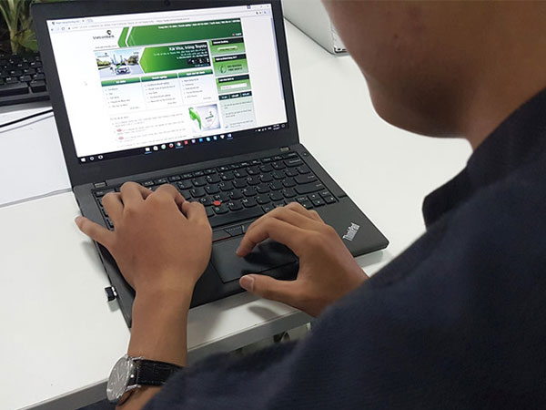 Làm ngân hàng lương tháng 21 triệu vẫn phải bỏ việc vì stress