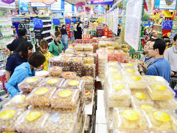 Tiêu dùng tháng Tết đẩy giá cả tháng 2 tăng mạnh