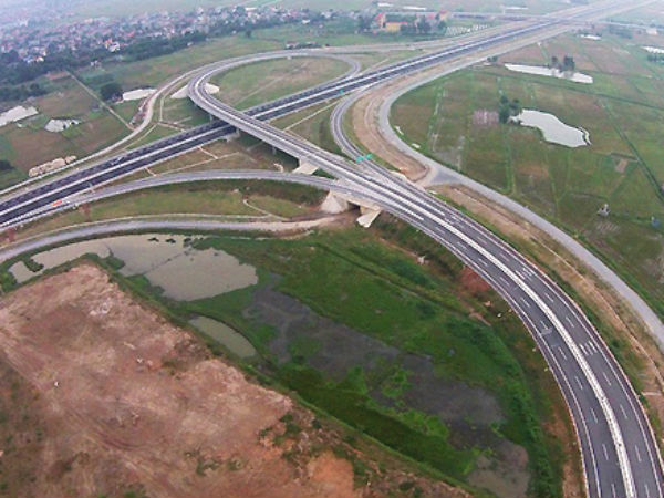 Bộ trưởng Giao thông đốc thúc tiến độ dự án cao tốc Bắc - Nam