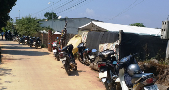 Một chiến sĩ công an trại giam bị bắn tử vong