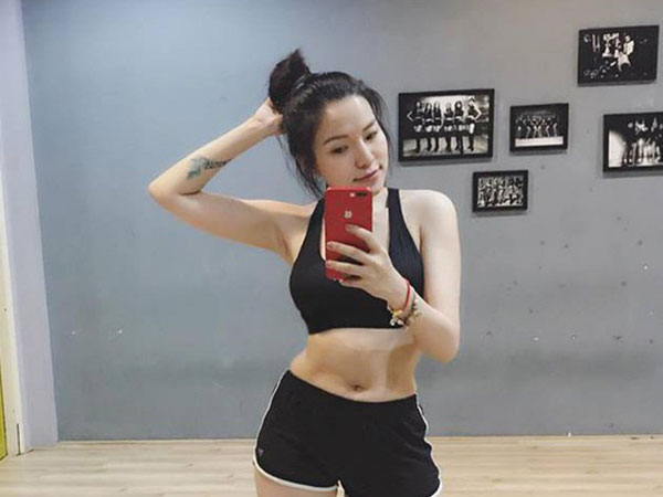 Phản ứng của Lý Phương Châu khi được gửi hình hạnh phúc của chồng cũ với Linh Chi