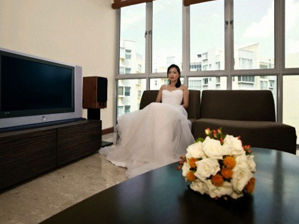 Vợ bỏ về nhà mẹ đẻ và yêu cầu tôi phải đưa 22 thanh niên bưng mâm lễ đến đón cô ấy về