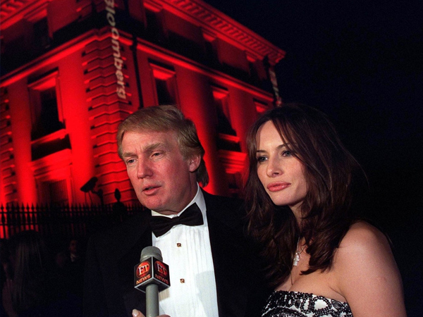 Bất thường khi người mẫu Melania nhập cư bằng 'visa Einstein'
